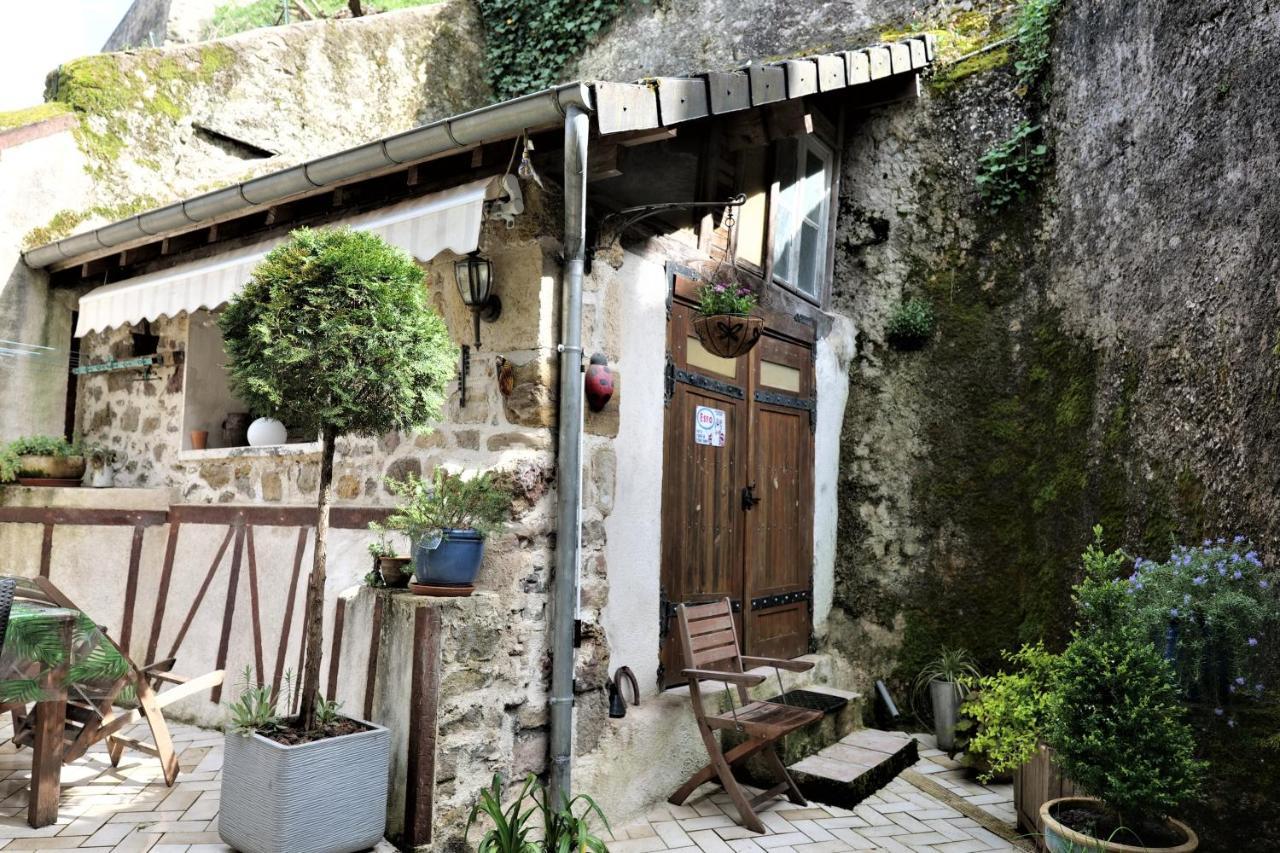 Maison Avec Patio Dans Le Centre Historique Villa Terrasson Dış mekan fotoğraf