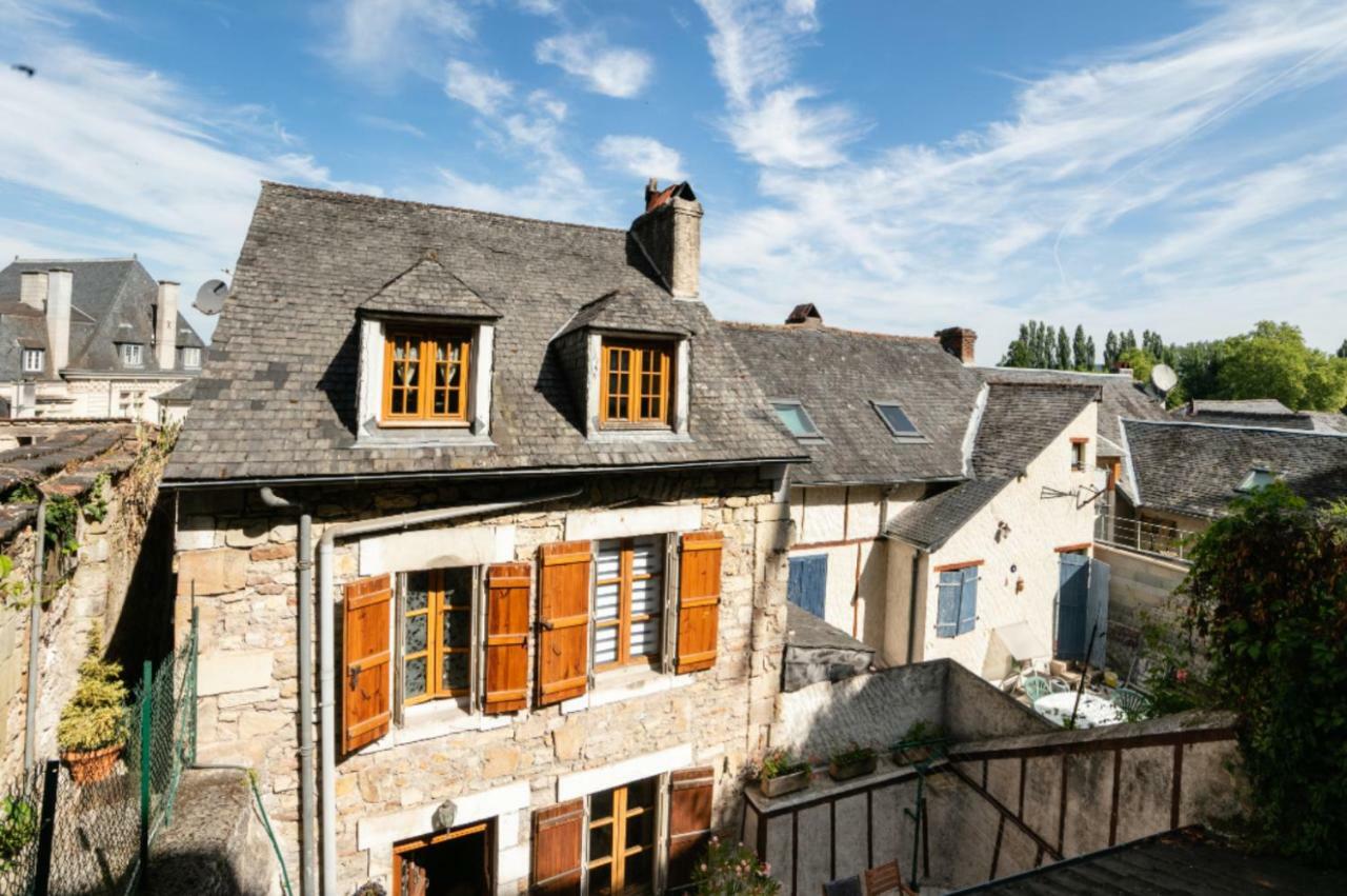 Maison Avec Patio Dans Le Centre Historique Villa Terrasson Dış mekan fotoğraf